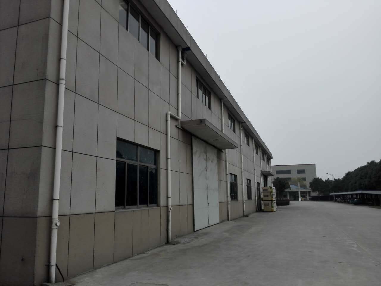 厂房正门图