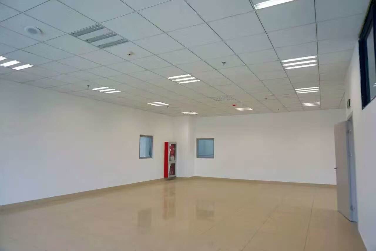厂房正门图