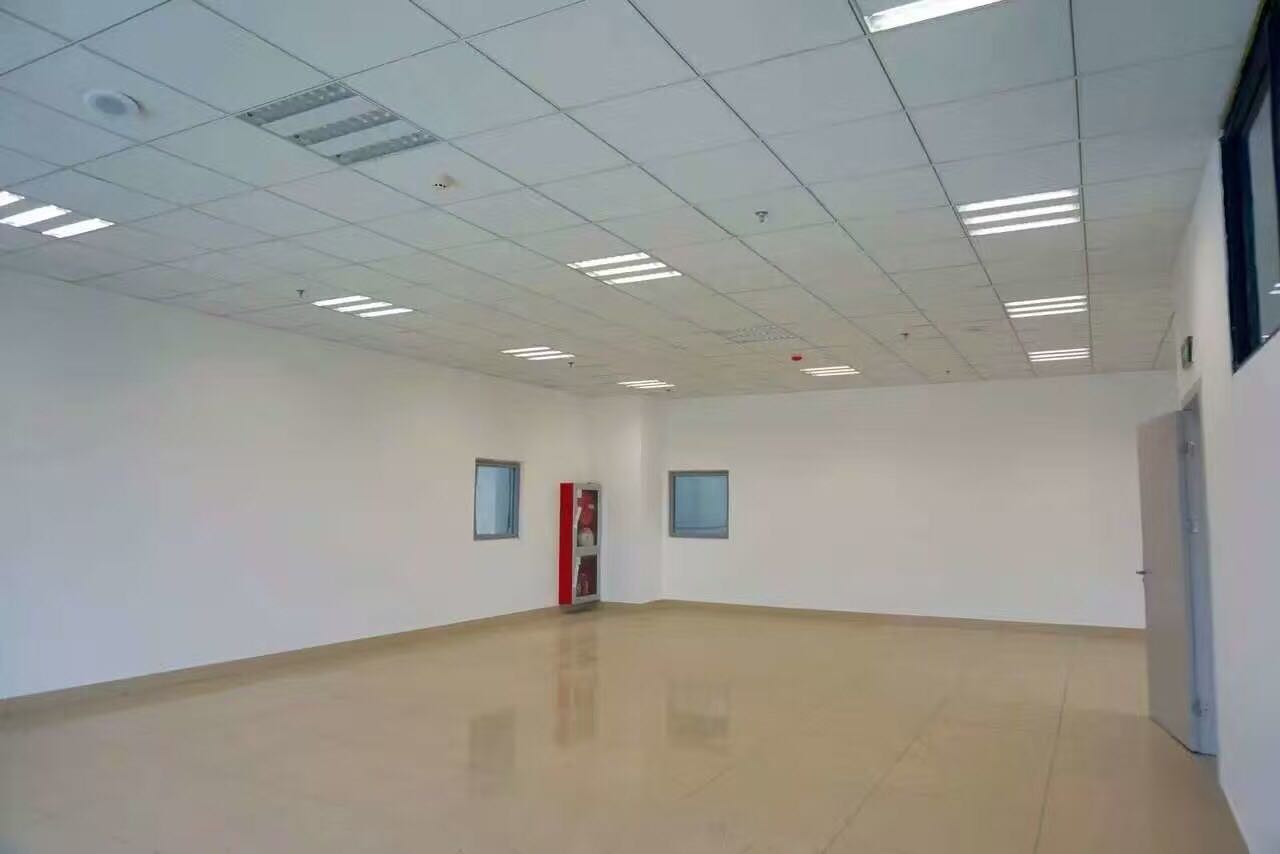 厂房正门图
