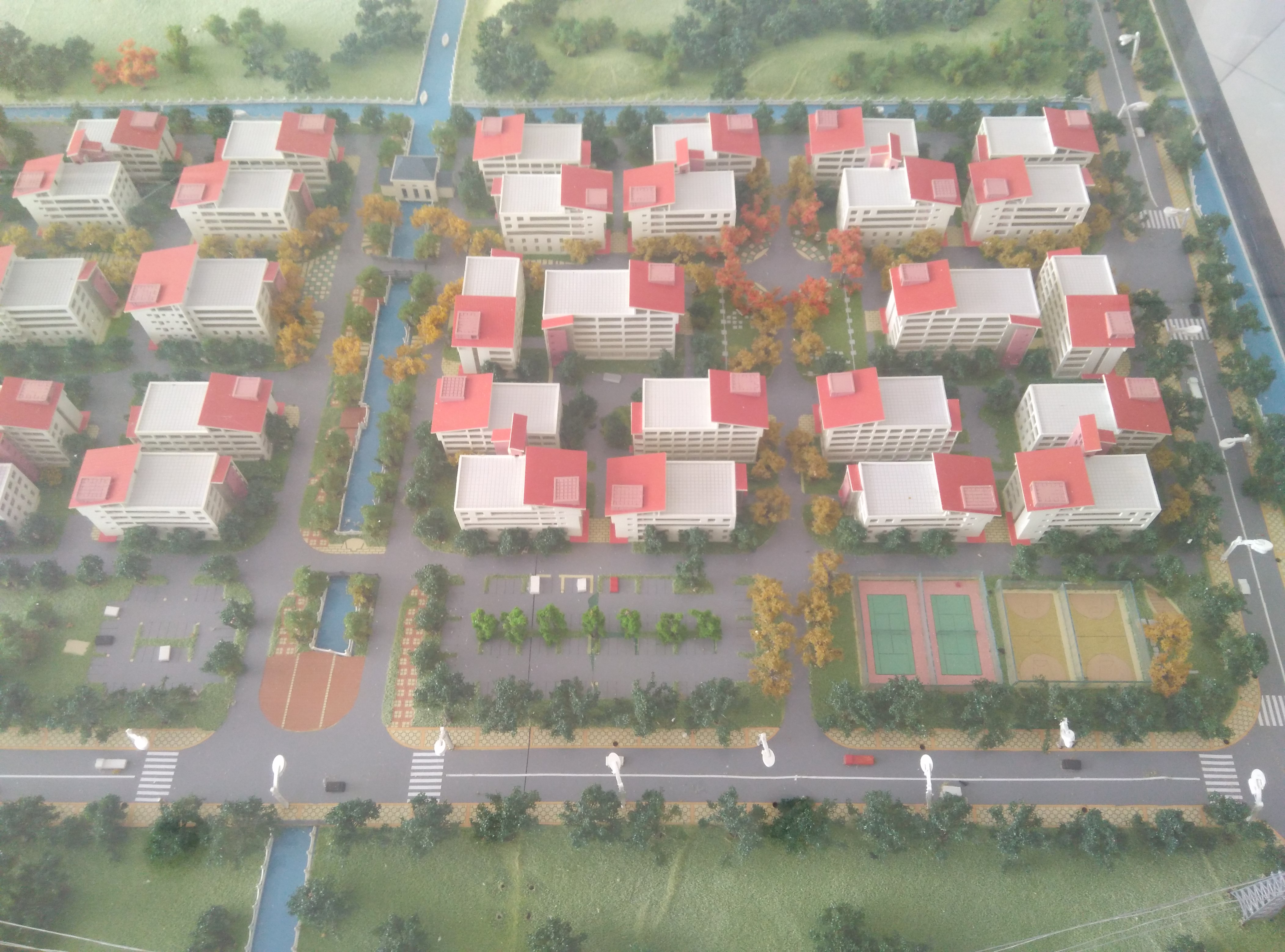 车墩工业区在建104板块 四局五厂房每栋2861平