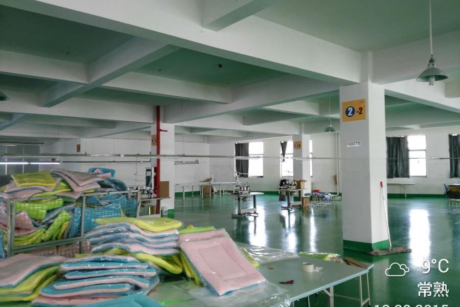 厂房正门图