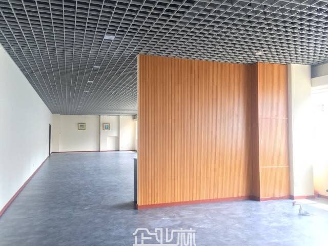 厂房正门图