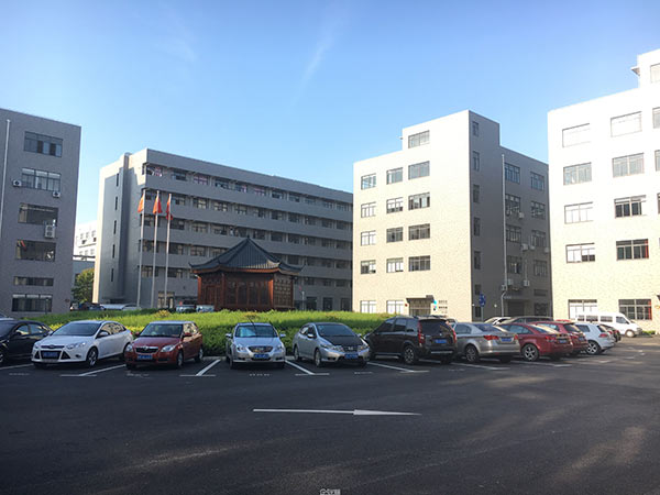 厂房正门图