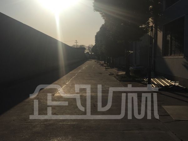 厂房正门图