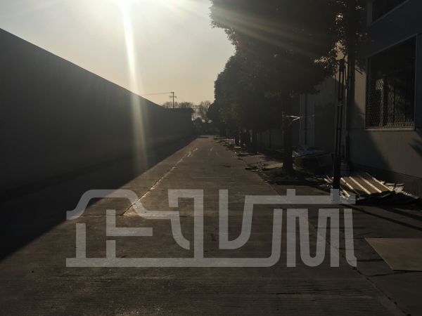 厂房正门图