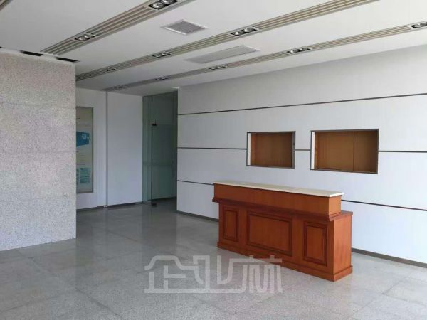 厂房正门图
