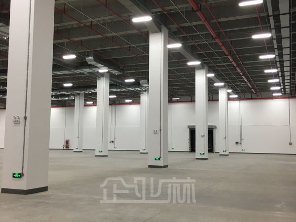仓库正门图