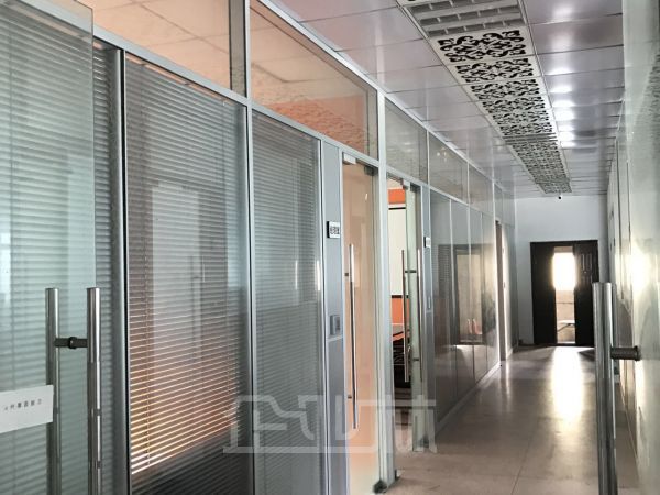 湖州市南浔独门独院家具厂房出售