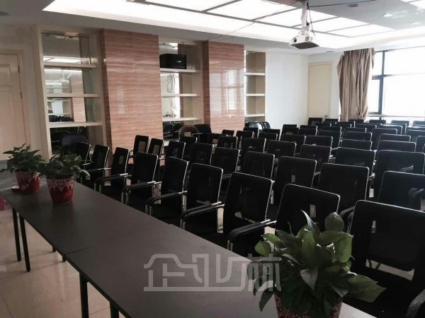 办公正门图