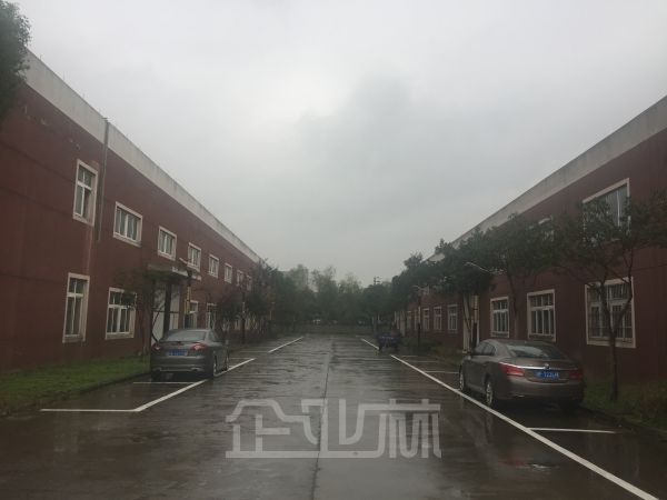 厂房正门图