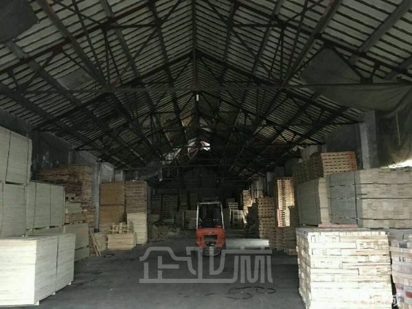 厂房正门图