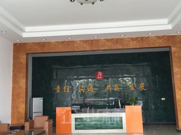 厂房正门图