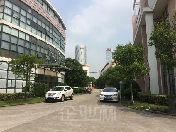 厂房正门图