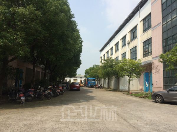厂房正门图