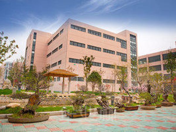 金山38880平米交通方便
