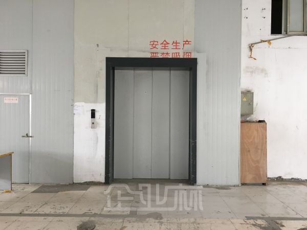 厂房正门图