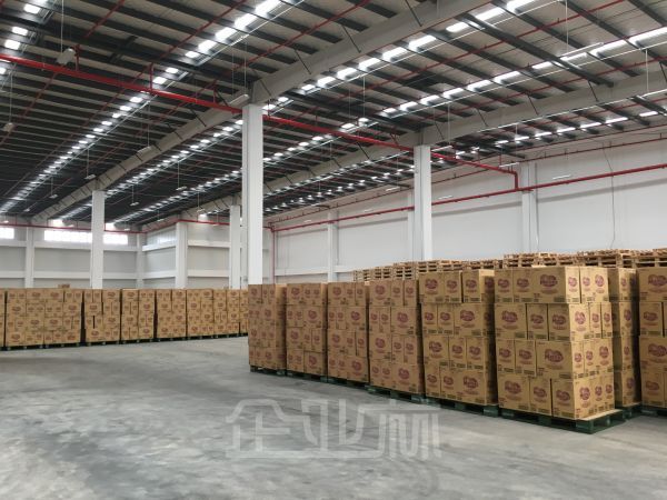 仓库正门图