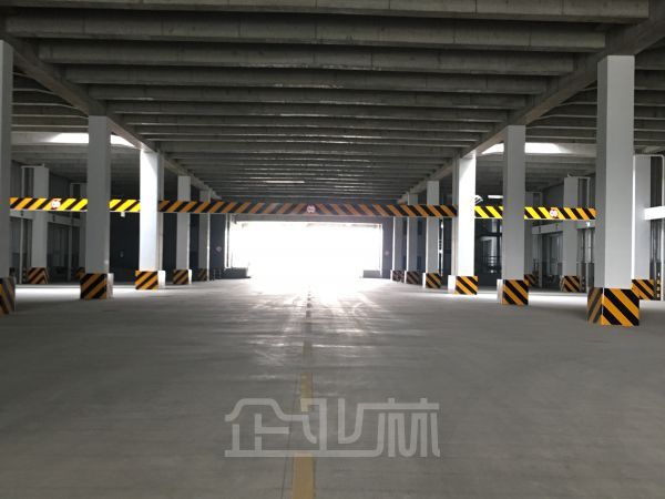 仓库正门图