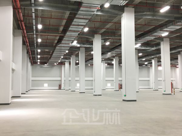 仓库正门图