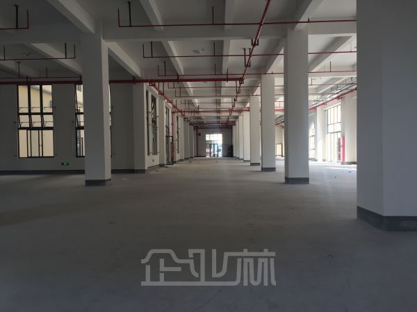 厂房正门图