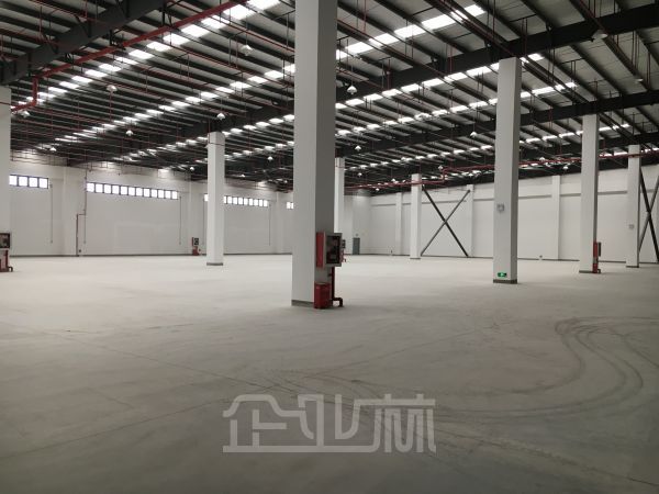 厂房正门图