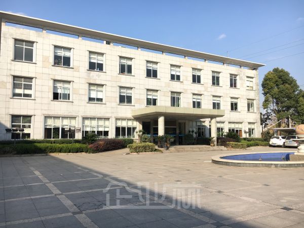厂房正门图