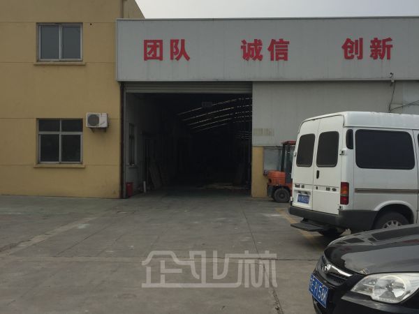 松江新桥独门独院2000平单层厂房