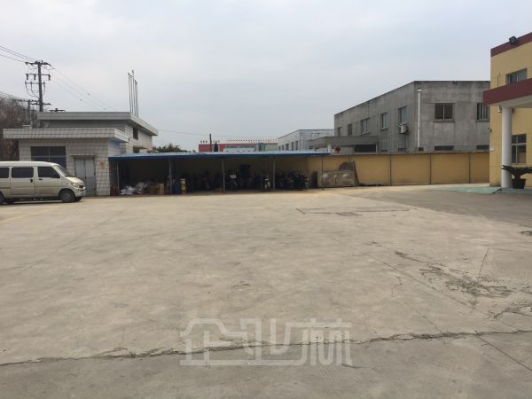 松江新桥独门独院2000平单层厂房