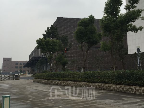 厂房正门图