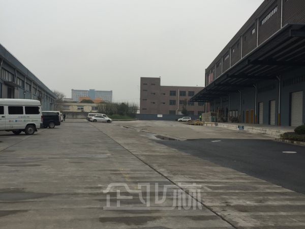 厂房正门图