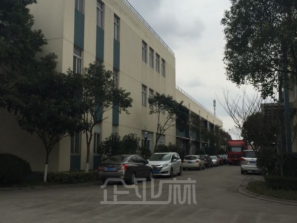 厂房正门图