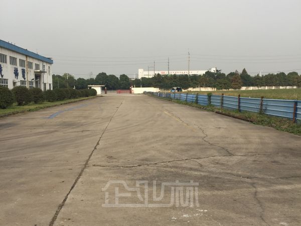 厂房正门图