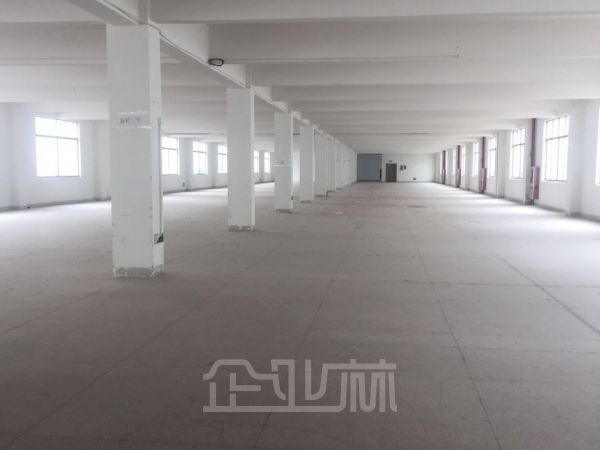 厂房正门图