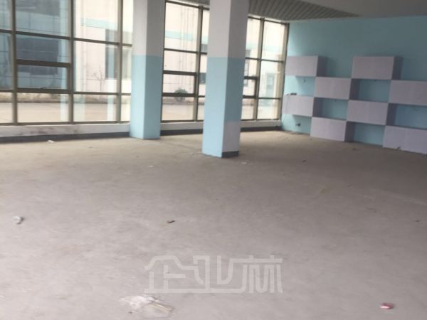 厂房正门图