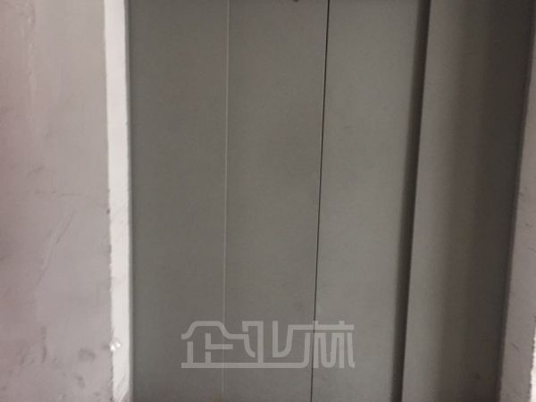 厂房正门图