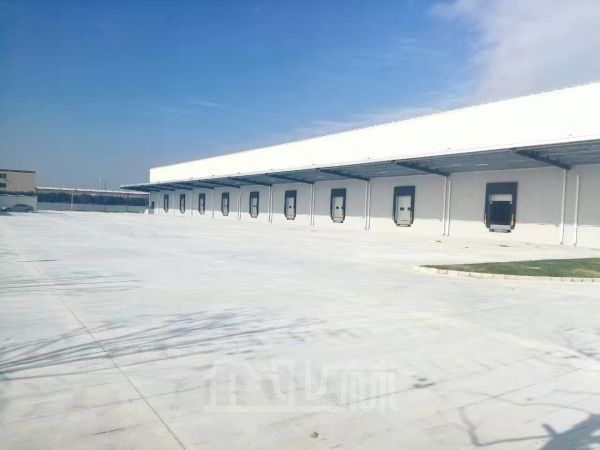 厂房正门图