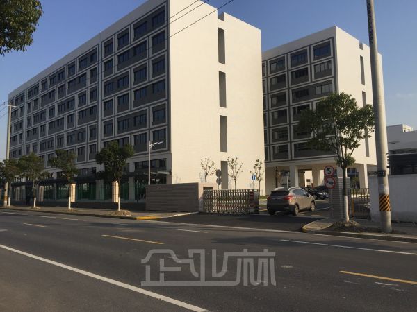 厂房正门图
