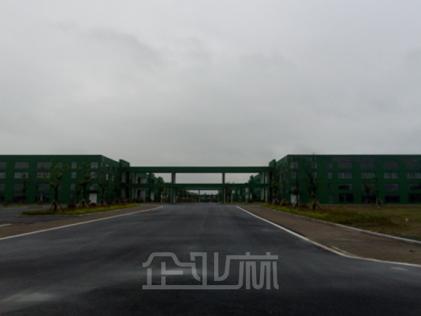 厂房正门图