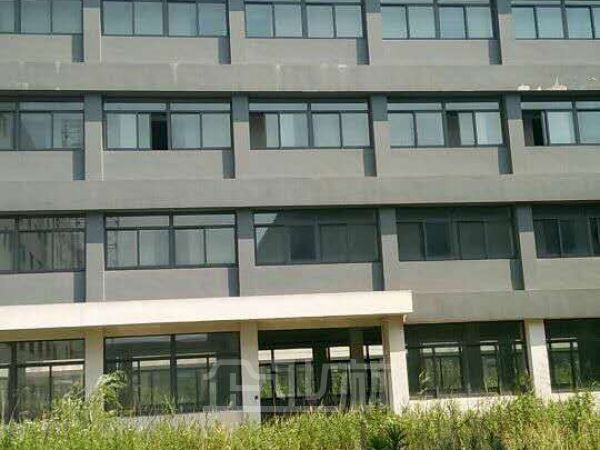 厂房正门图