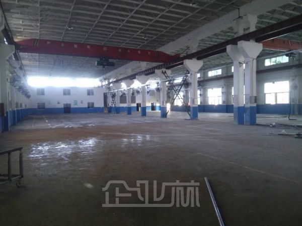 嘉定黄渡1200平米单层厂房