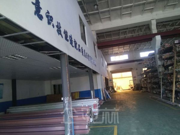 厂房正门图