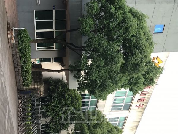 厂房正门图
