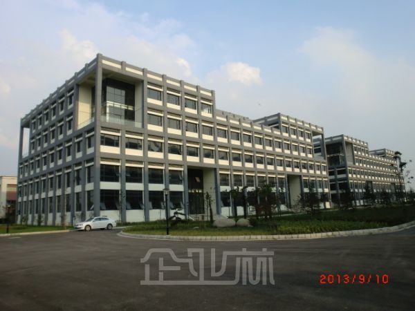 厂房正门图