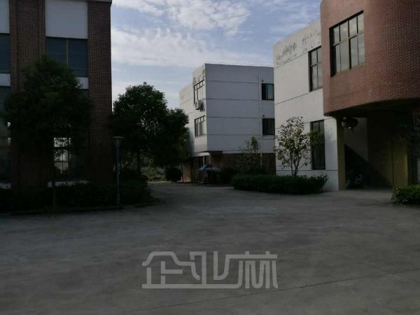 厂房正门图