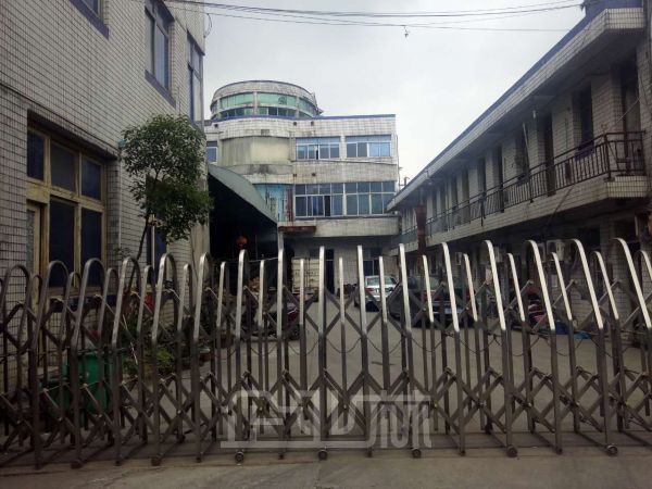 厂房正门图
