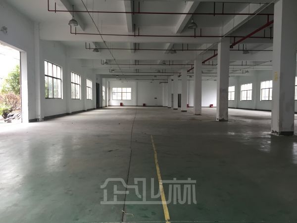 厂房正门图
