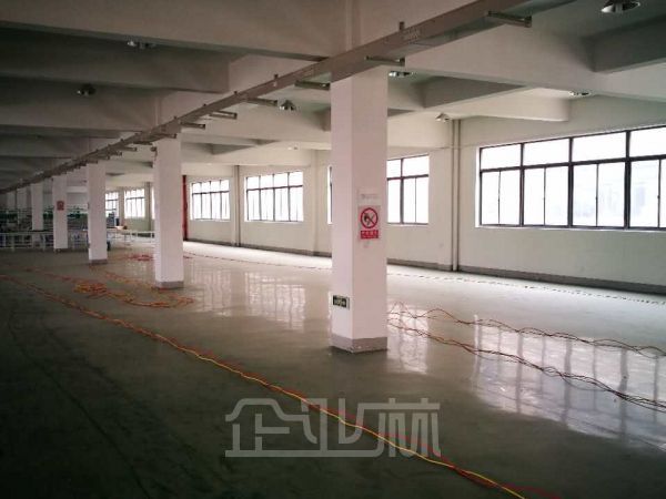 厂房正门图