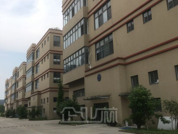 厂房正门图