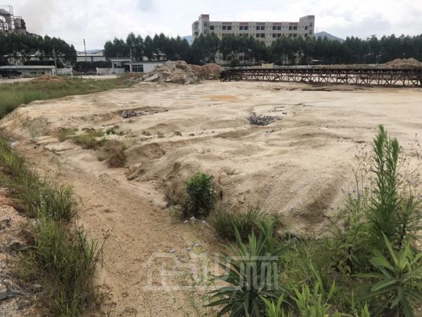 土地正门图