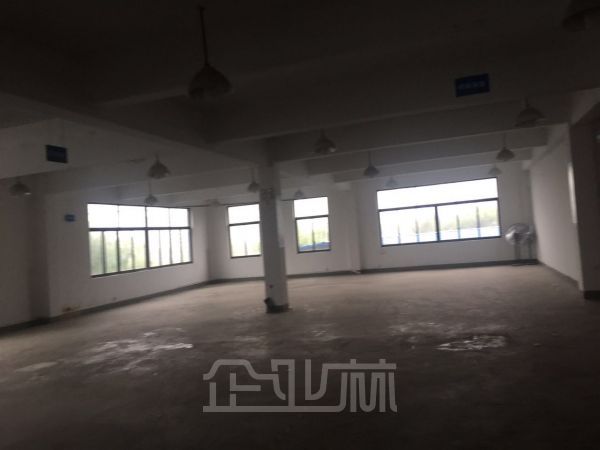 厂房正门图